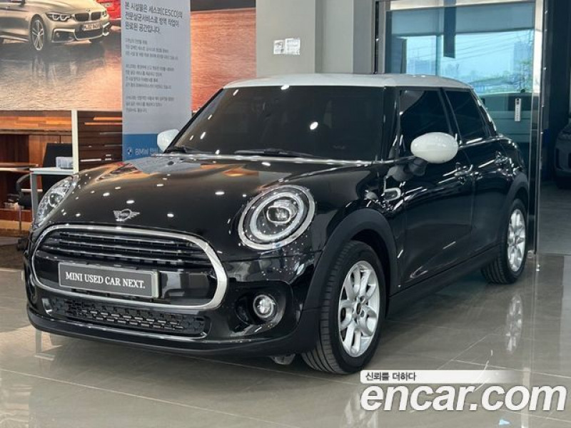 Mini Cooper 2021 г.