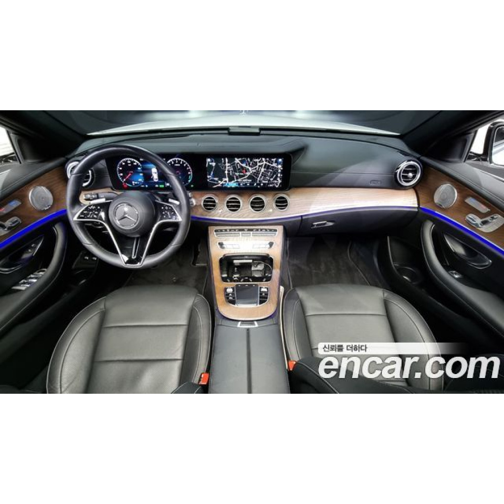 Mercedes Benz E-Class 2021 г.