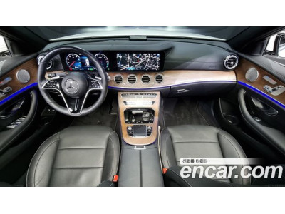 Mercedes Benz E-Class 2021 г.
