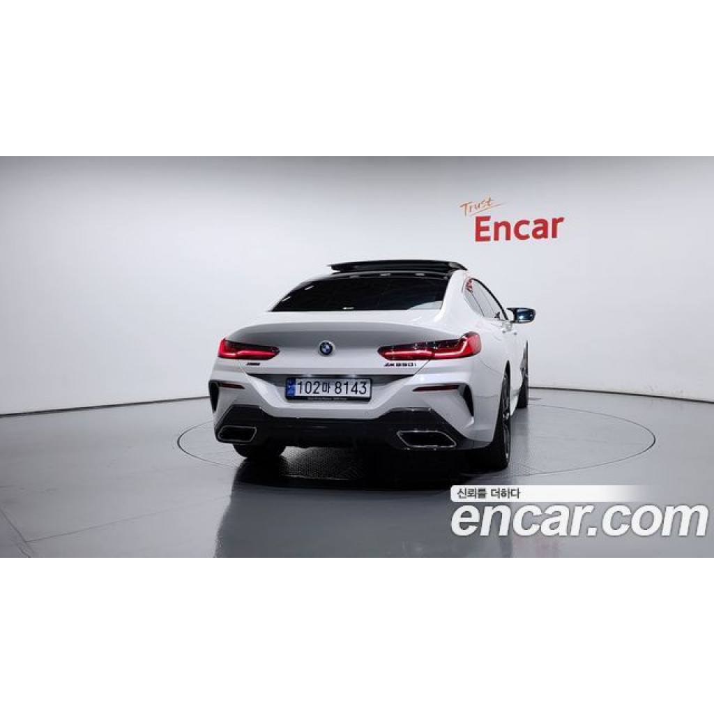 BMW 8 Серии 2023 г.
