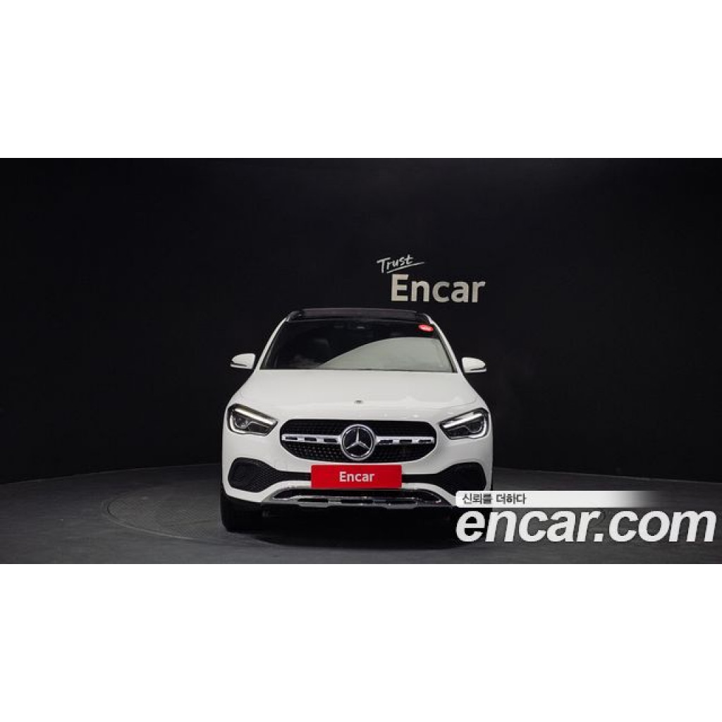Mercedes Benz GLA-Class 2021 г.