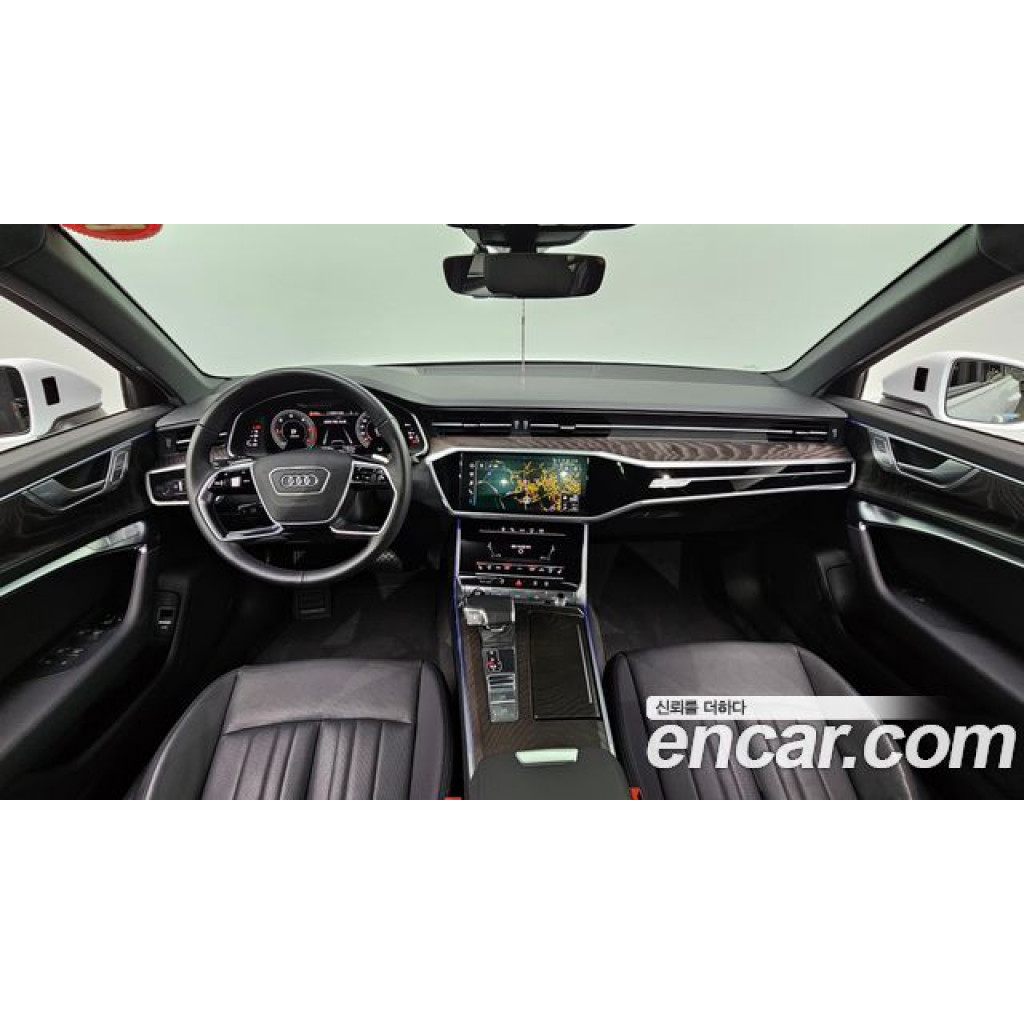 Audi A6 2022 г.