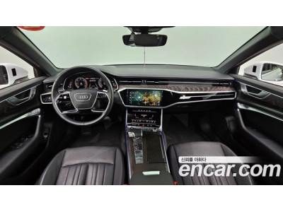 Audi A6 2022 г.