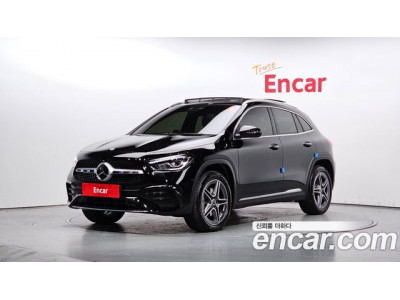 Mercedes Benz GLA-Class 2023 г.