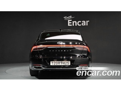 Hyundai Grandeur 2023 г.