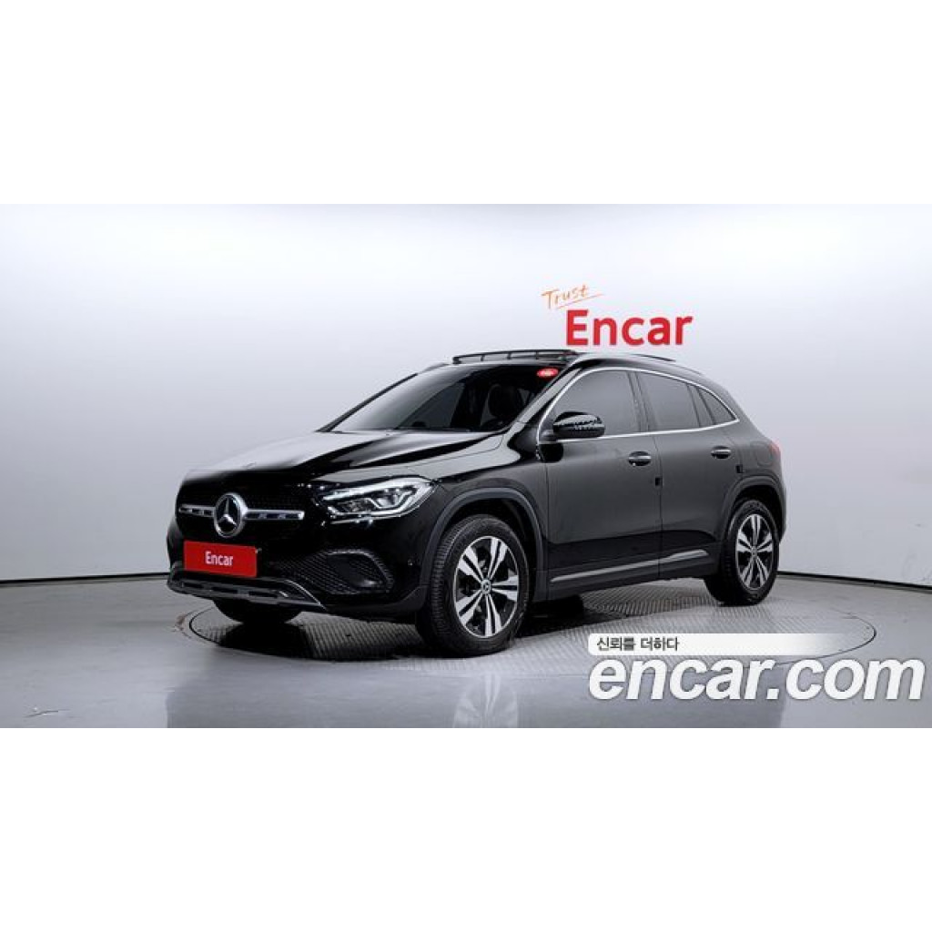 Mercedes Benz GLA-Class 2021 г.