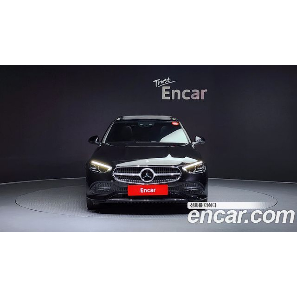 Mercedes Benz C-Class 2023 г.