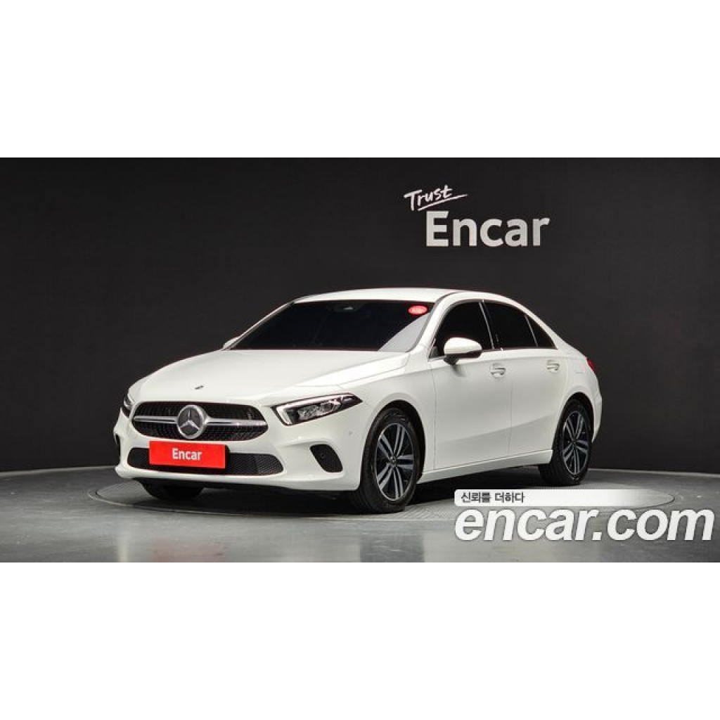 Mercedes Benz A-Class 2022 г.