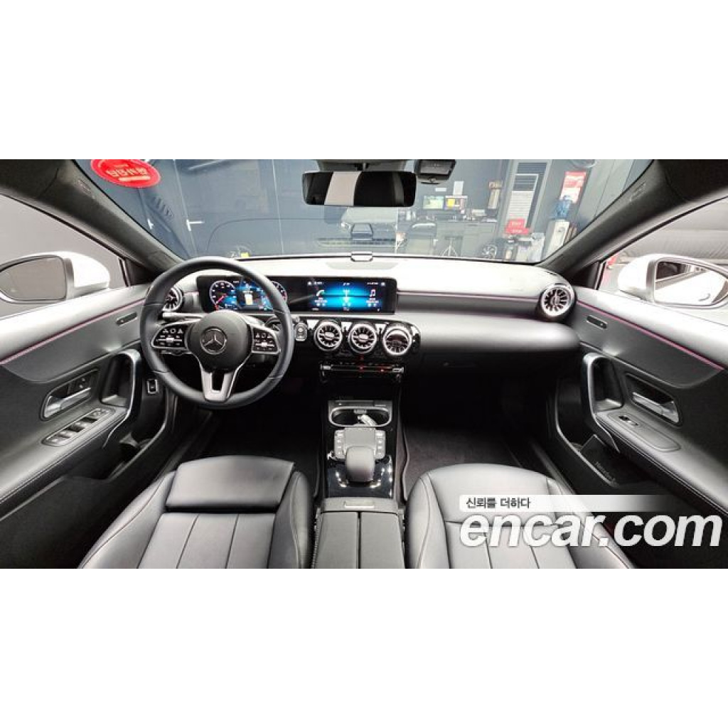 Mercedes Benz A-Class 2022 г.