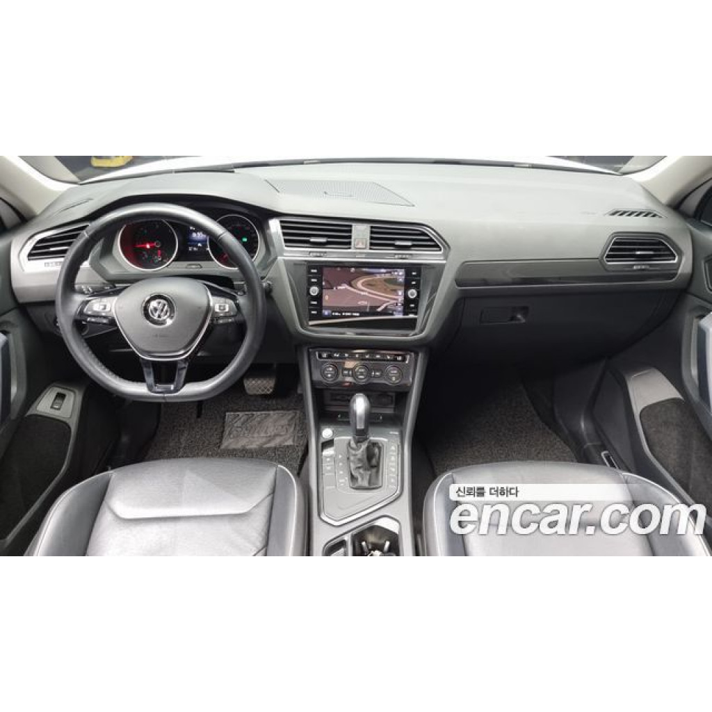 Volkswagen Tiguan 2020 г.