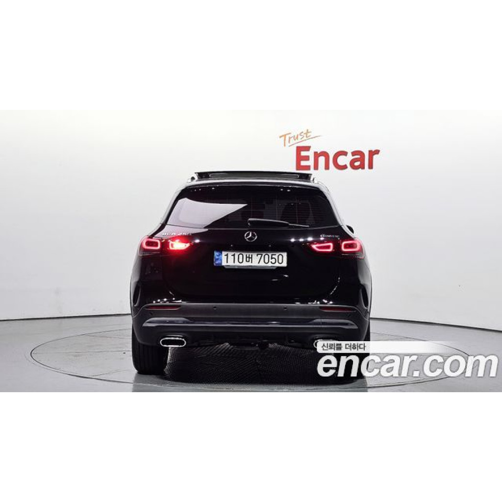Mercedes Benz GLA-Class 2020 г.