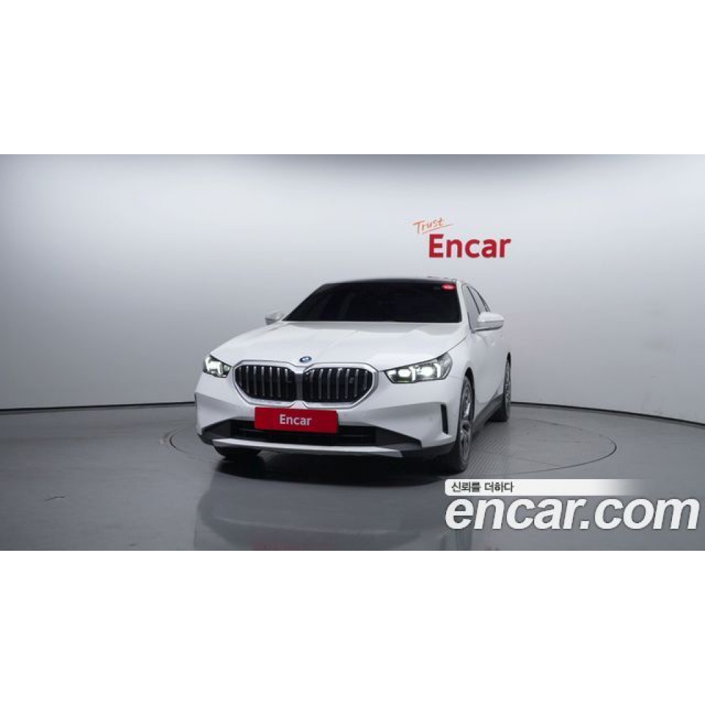 BMW i5 2024 г.