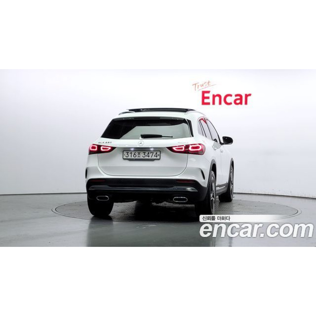 Mercedes Benz GLA-Class 2020 г.