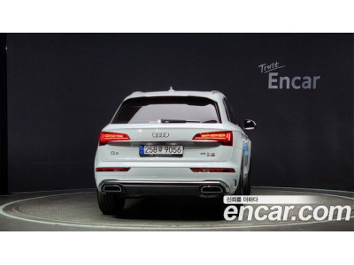 Audi Q5 2023 г.