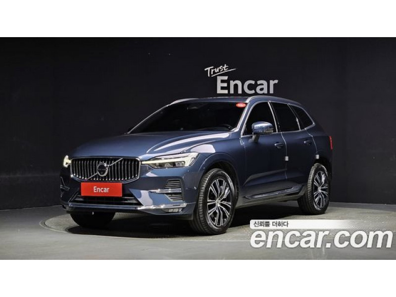Volvo XC60 2022 г.
