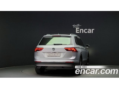 Volkswagen Tiguan 2020 г.