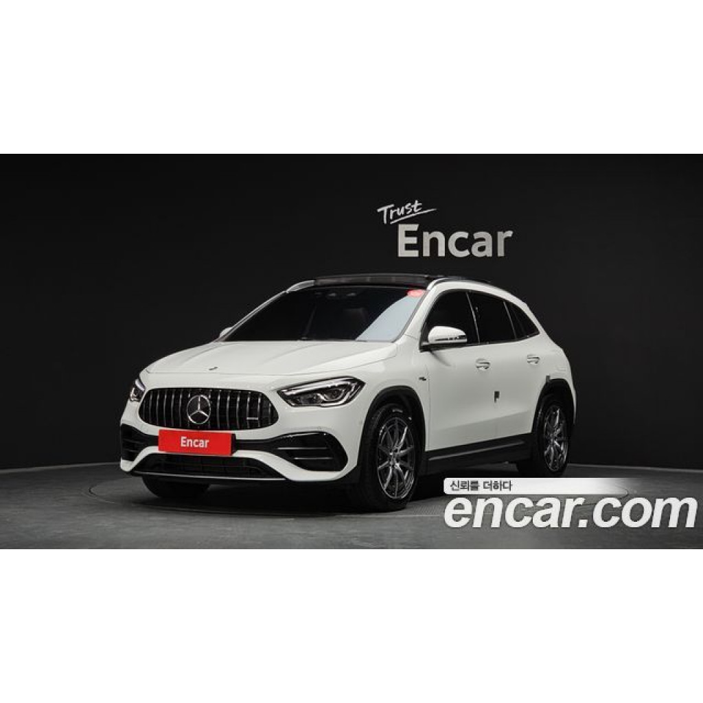 Mercedes Benz GLA-Class 2022 г.