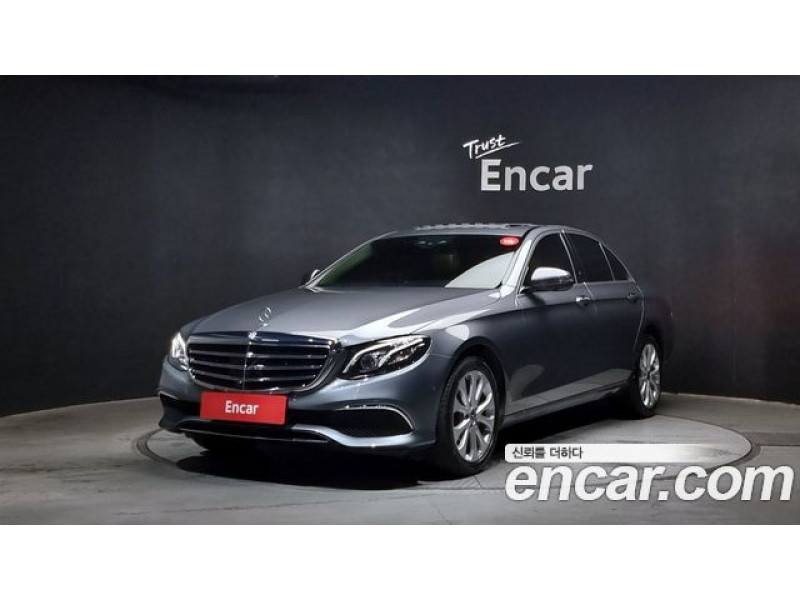 Mercedes Benz E-Class 2020 г.