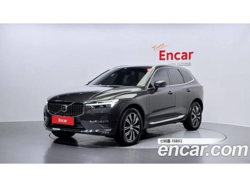 Volvo XC60 2022 г.