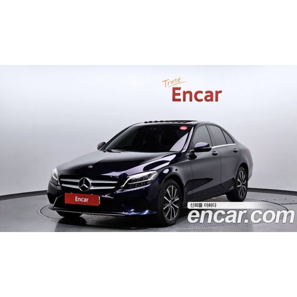 Mercedes Benz C-Class 2020 г.