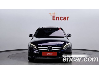 Mercedes Benz C-Class 2020 г.