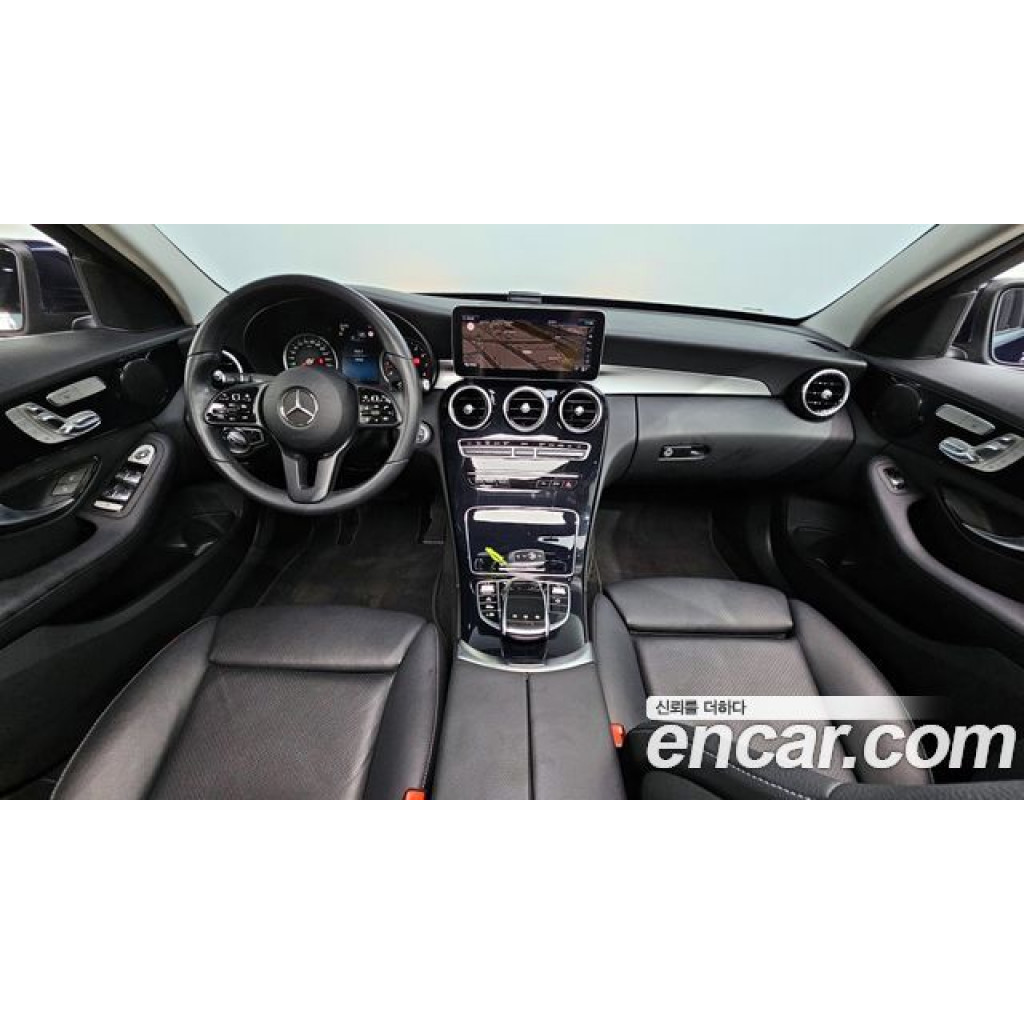 Mercedes Benz C-Class 2020 г.