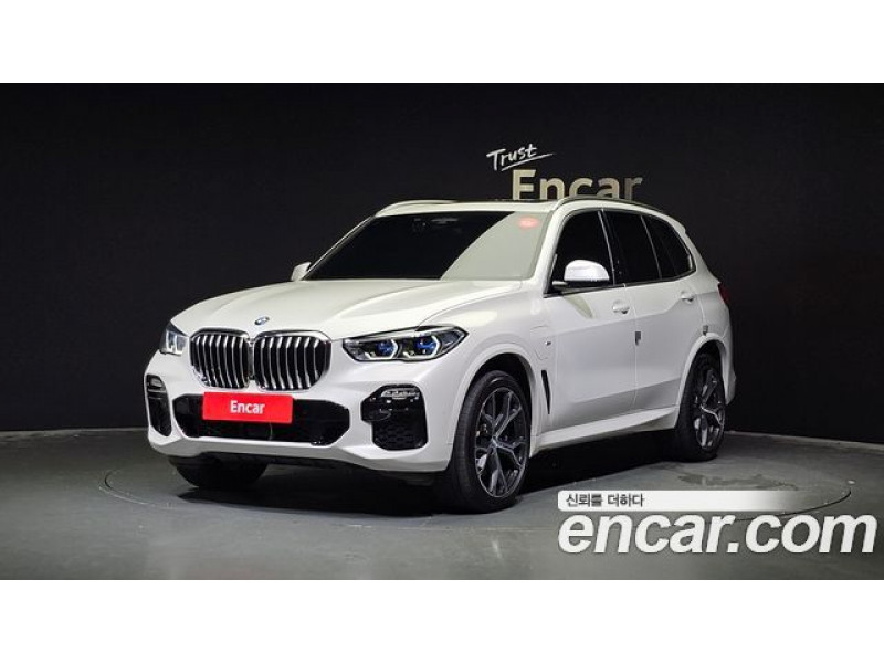 BMW X5 2021 г.