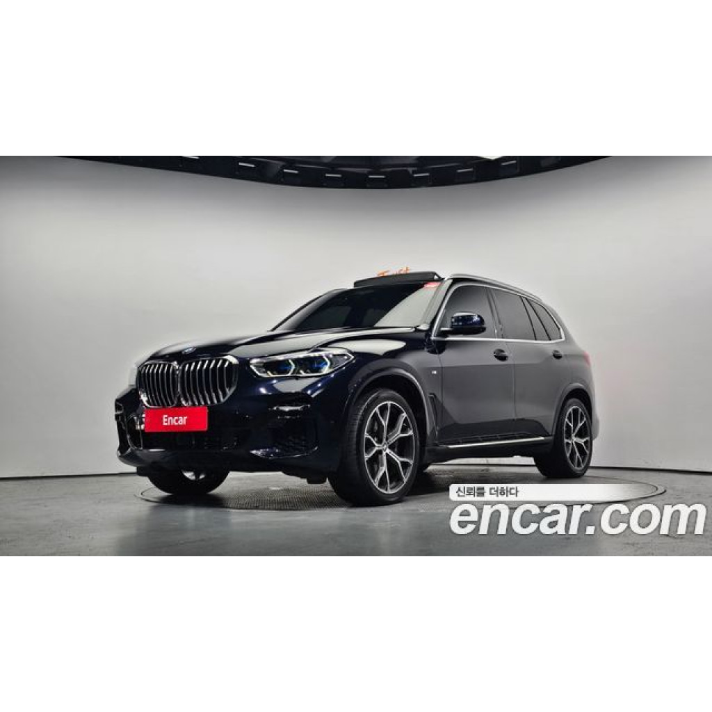 BMW X5 2022 г.