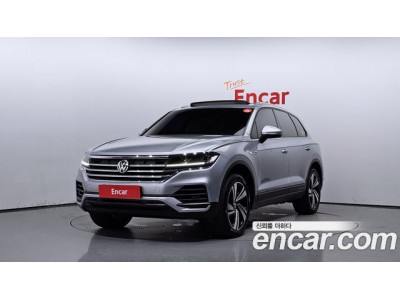 Volkswagen Touareg 2020 г.