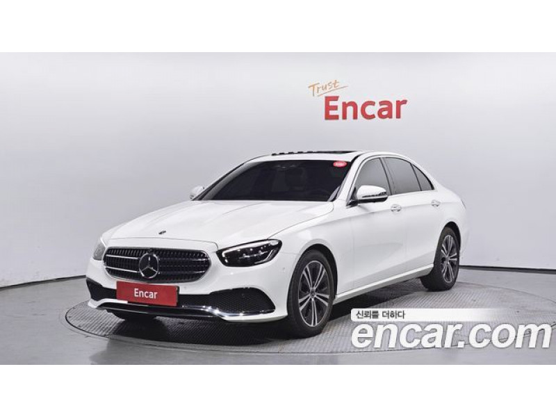 Mercedes Benz E-Class 2022 г.