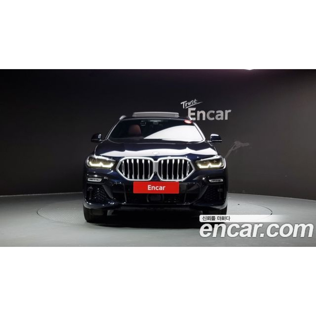 BMW X6 2021 г.